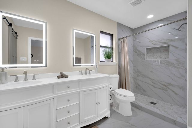 1705 Northtown Drive, Grand Prairie, TX 75050