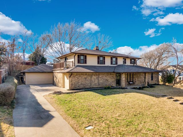 1705 Northtown Drive, Grand Prairie, TX 75050