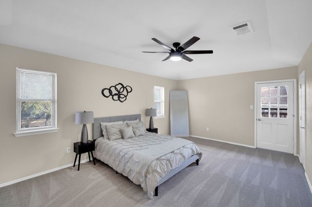 1705 Northtown Drive, Grand Prairie, TX 75050