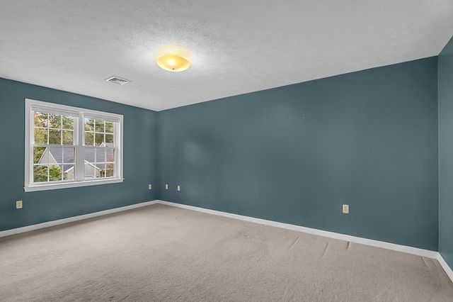 30 Caspian Way 30, Fitchburg, MA 01420