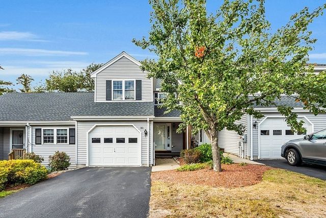 30 Caspian Way 30, Fitchburg, MA 01420