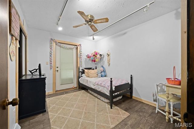 206 Pamela Drive, Belleville, IL 62223