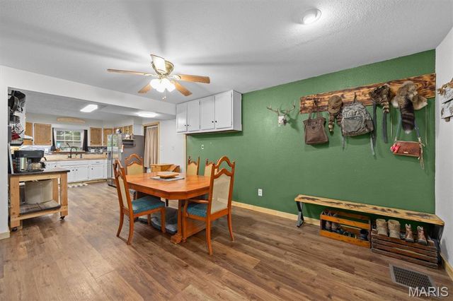 206 Pamela Drive, Belleville, IL 62223