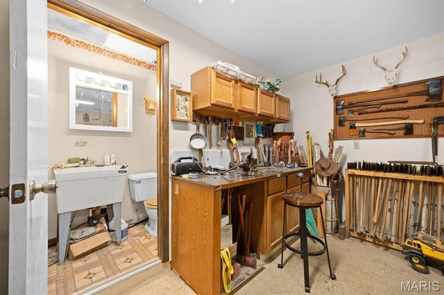 206 Pamela Drive, Belleville, IL 62223