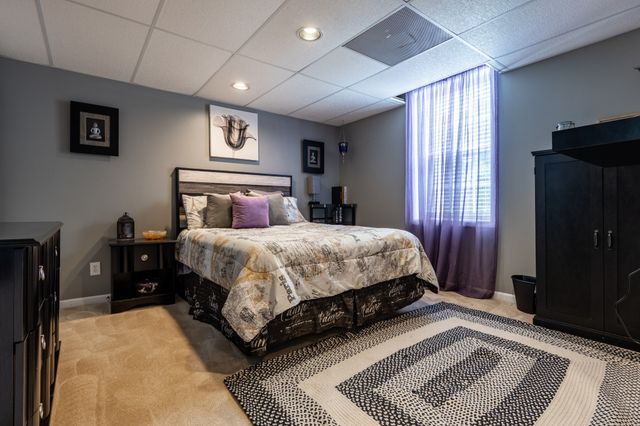 3121 Holly Pt, Clarksville, TN 37043