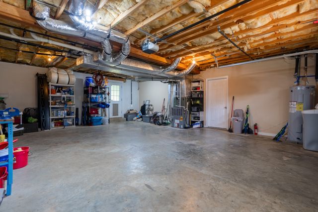 3121 Holly Pt, Clarksville, TN 37043