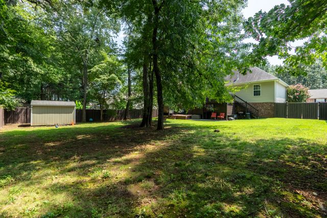 3121 Holly Pt, Clarksville, TN 37043