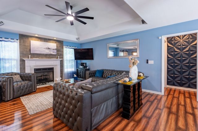 3121 Holly Pt, Clarksville, TN 37043