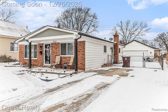 7261 Voerner Avenue, Center Line, MI 48015