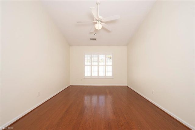 2082 Hibiscus Lane, Kernersville, NC 27284