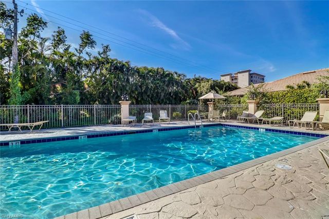 15121 Laguna DR 102, Fort Myers, FL 33908