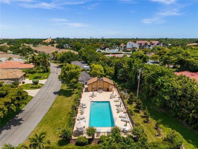 15121 Laguna DR 102, Fort Myers, FL 33908