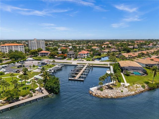 15121 Laguna DR 102, Fort Myers, FL 33908