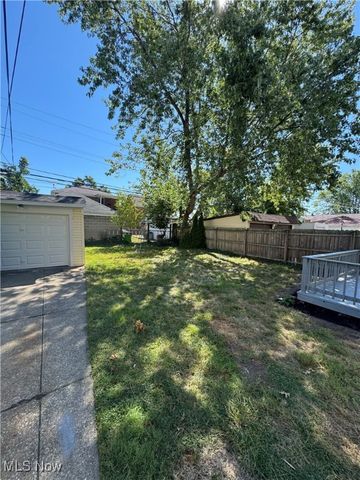 311 E 197th Street, Euclid, OH 44119