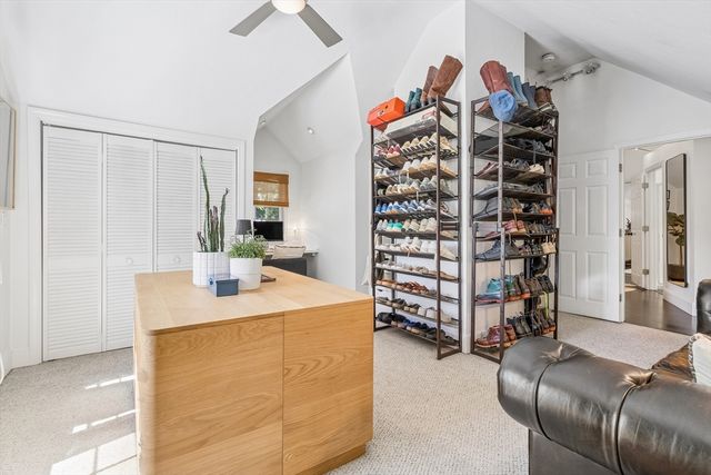 22 Mabelle St, Worcester, MA 01602