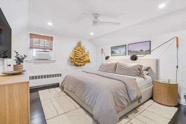 22 Mabelle St, Worcester, MA 01602