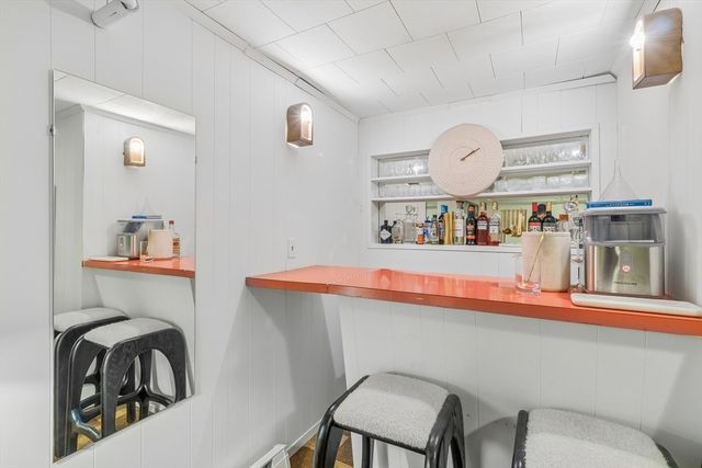 22 Mabelle St, Worcester, MA 01602