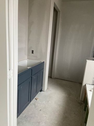 128 Hillview Trail, Decatur, TX 76234