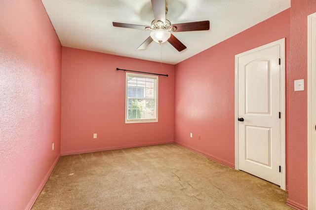 331 Redwood Street, Lake Jackson, TX 77566