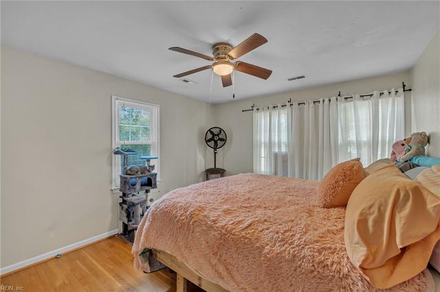 12911 Fitzhugh DR, Newport News, VA 23602