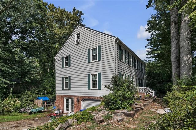 12911 Fitzhugh DR, Newport News, VA 23602