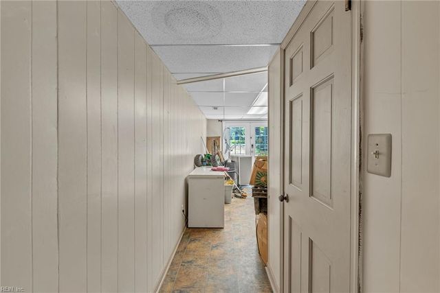 12911 Fitzhugh DR, Newport News, VA 23602