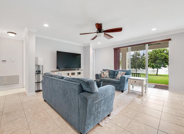 160 Belle Grove Lane, West Palm Beach, FL 33411