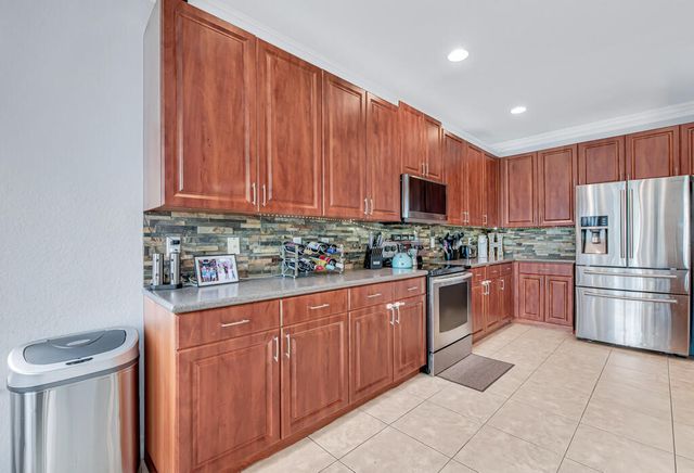 160 Belle Grove Lane, West Palm Beach, FL 33411