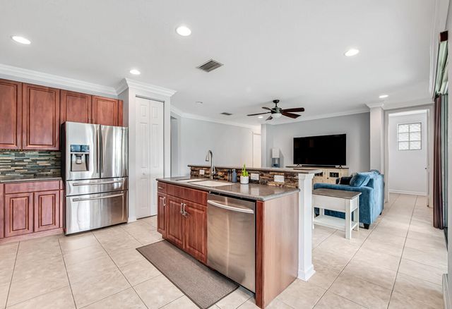 160 Belle Grove Lane, West Palm Beach, FL 33411