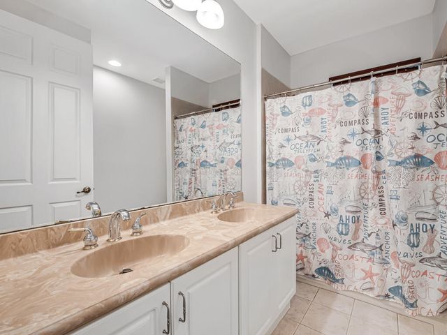 160 Belle Grove Lane, West Palm Beach, FL 33411