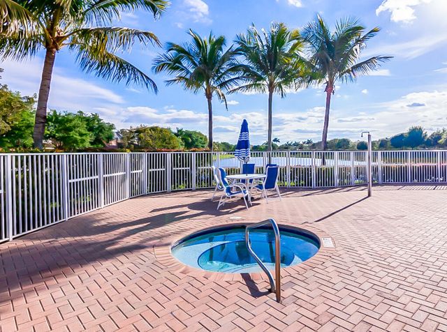 160 Belle Grove Lane, West Palm Beach, FL 33411