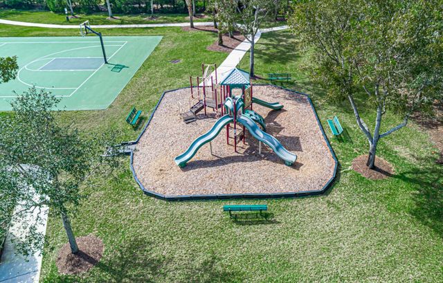 160 Belle Grove Lane, West Palm Beach, FL 33411