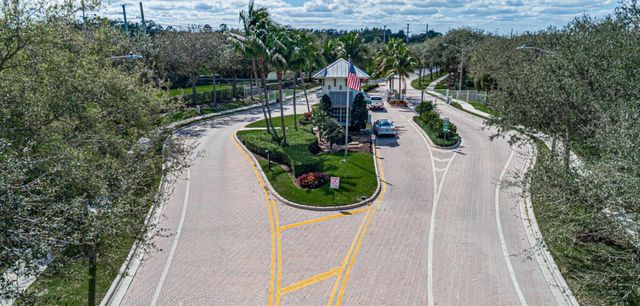 160 Belle Grove Lane, West Palm Beach, FL 33411