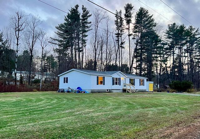 225 Sugar River Drive, Claremont, NH 03743