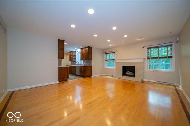 3915 Winding Way, Indianapolis, IN 46220