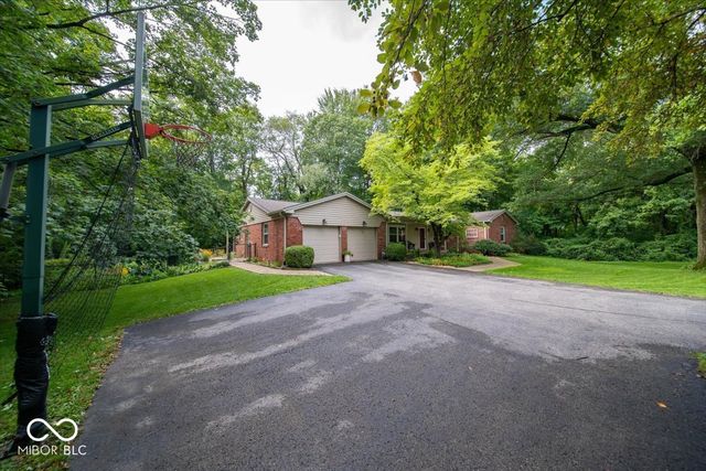 3915 Winding Way, Indianapolis, IN 46220