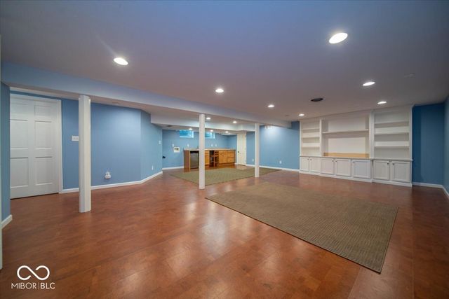 3915 Winding Way, Indianapolis, IN 46220