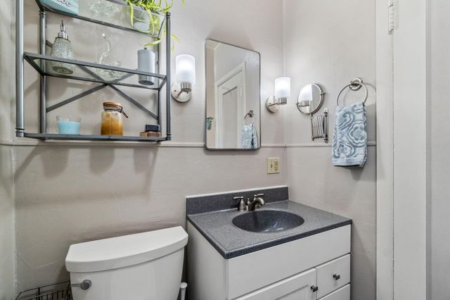 984 Tennyson Avenue, Ferndale, CA 95536