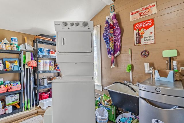 984 Tennyson Avenue, Ferndale, CA 95536