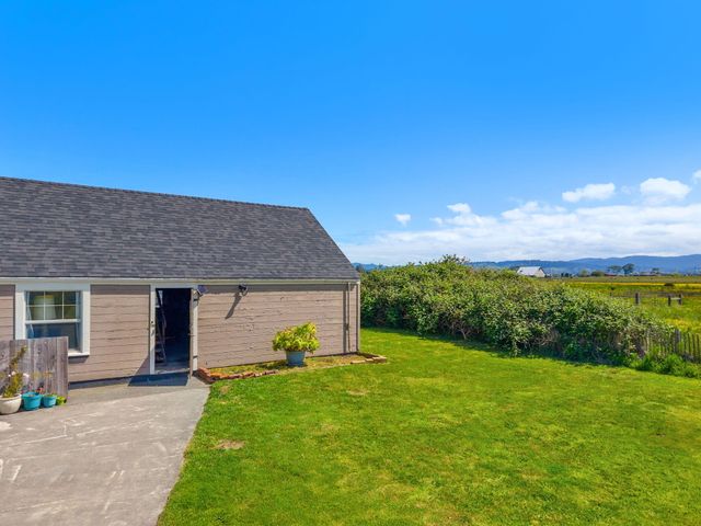 984 Tennyson Avenue, Ferndale, CA 95536