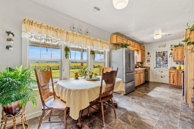 984 Tennyson Avenue, Ferndale, CA 95536