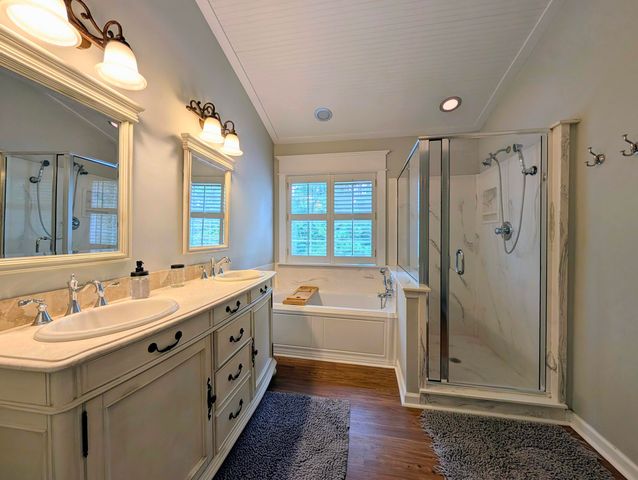 1920 Oak Tree Lane, Mount Pleasant, SC 29464