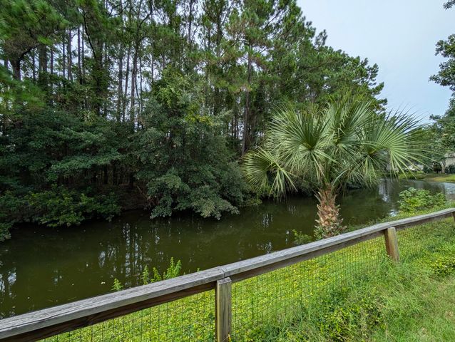 1920 Oak Tree Lane, Mount Pleasant, SC 29464