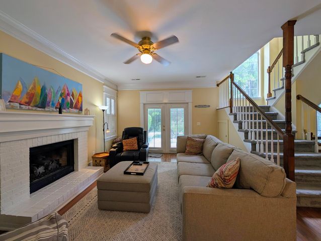 1920 Oak Tree Lane, Mount Pleasant, SC 29464