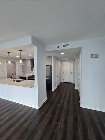 3338 Peachtree NE Road 1809, Atlanta, GA 30326