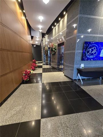 3338 Peachtree NE Road 1809, Atlanta, GA 30326