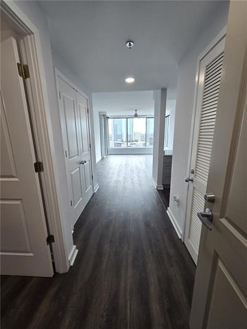 3338 Peachtree NE Road 1809, Atlanta, GA 30326