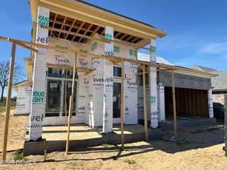 104 Fountain Meadow Drive, Broussard, LA 70518