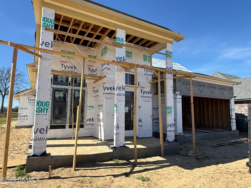 104 Fountain Meadow Drive, Broussard, LA 70518