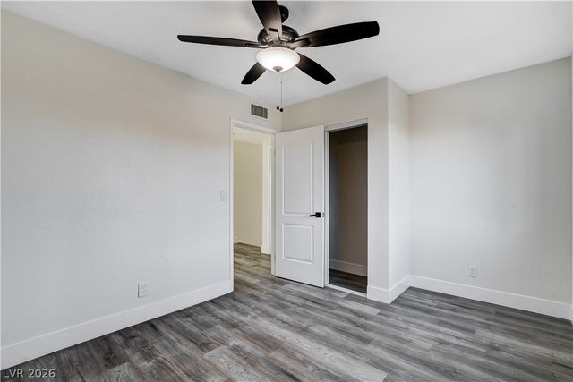 7664 Hernando Drive, Las Vegas, NV 89147